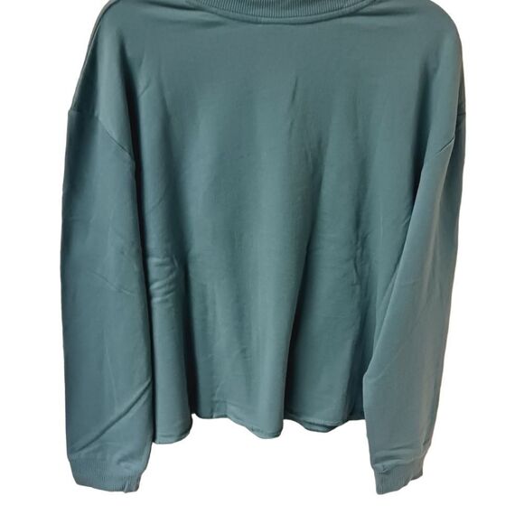 DISNEY PARKS VINTAGE 30 YEAR CELEBRATION SWEATSHIRT! NWT Size XL - Picture 11 of 13